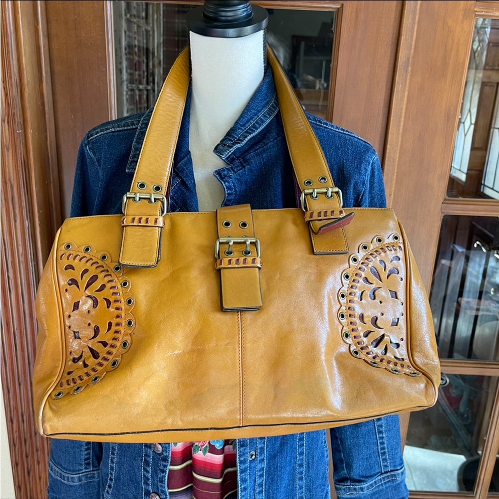 Hype bag w/ Cut-outs mustard and burgundy Leather